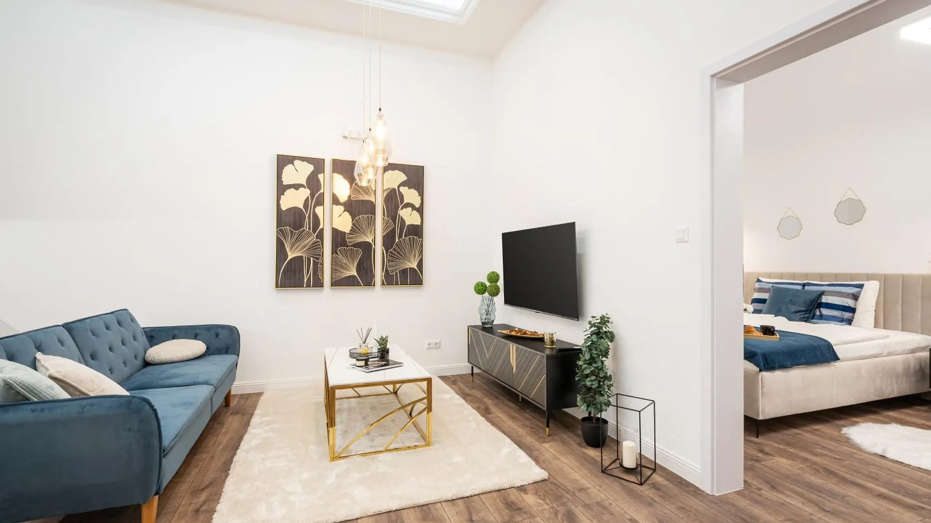 Blue Velvet Luxury Apartment Budapest Hungary